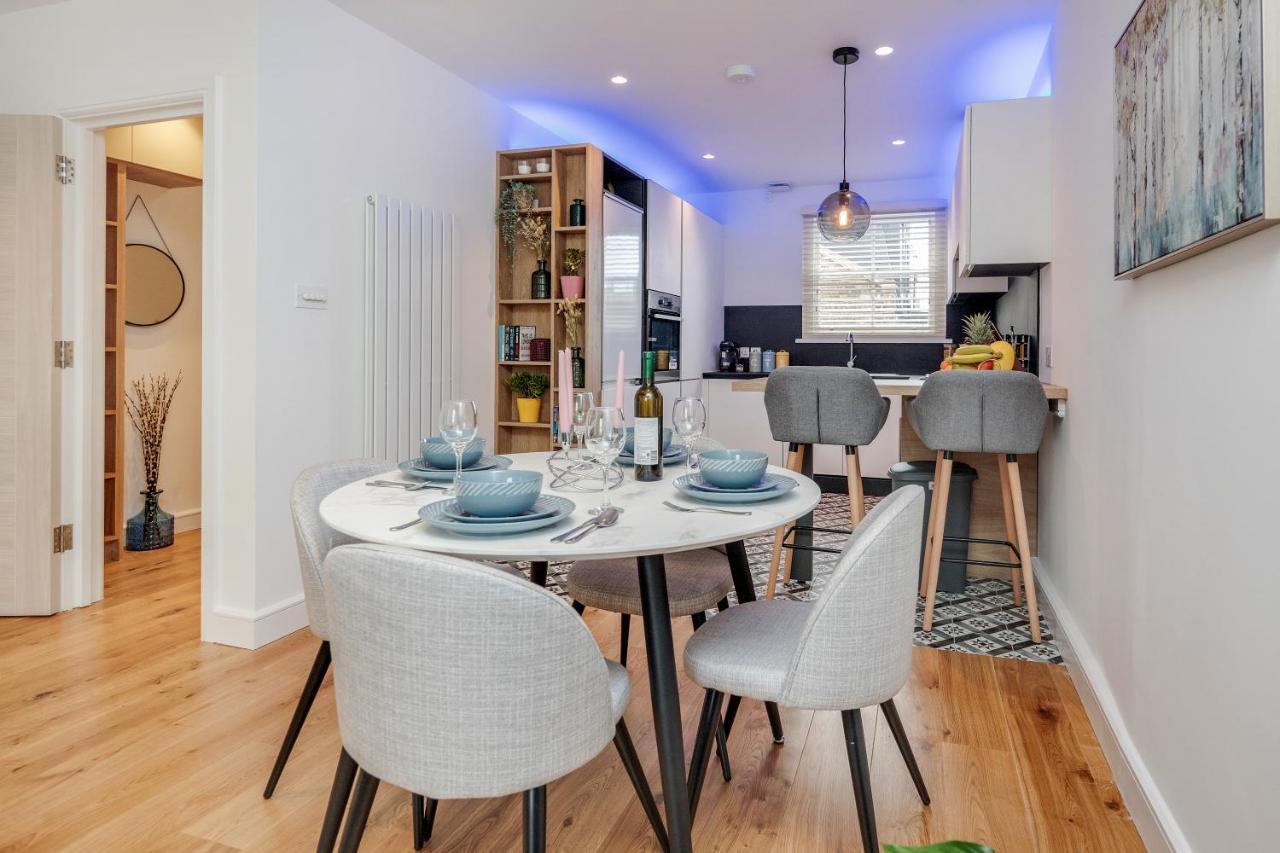 Beautiful 2 Bedrooms Split Level Fulham Apartment Londres Exterior foto